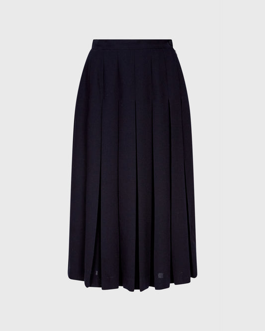 Country Casuals Midi Pleated Skirt